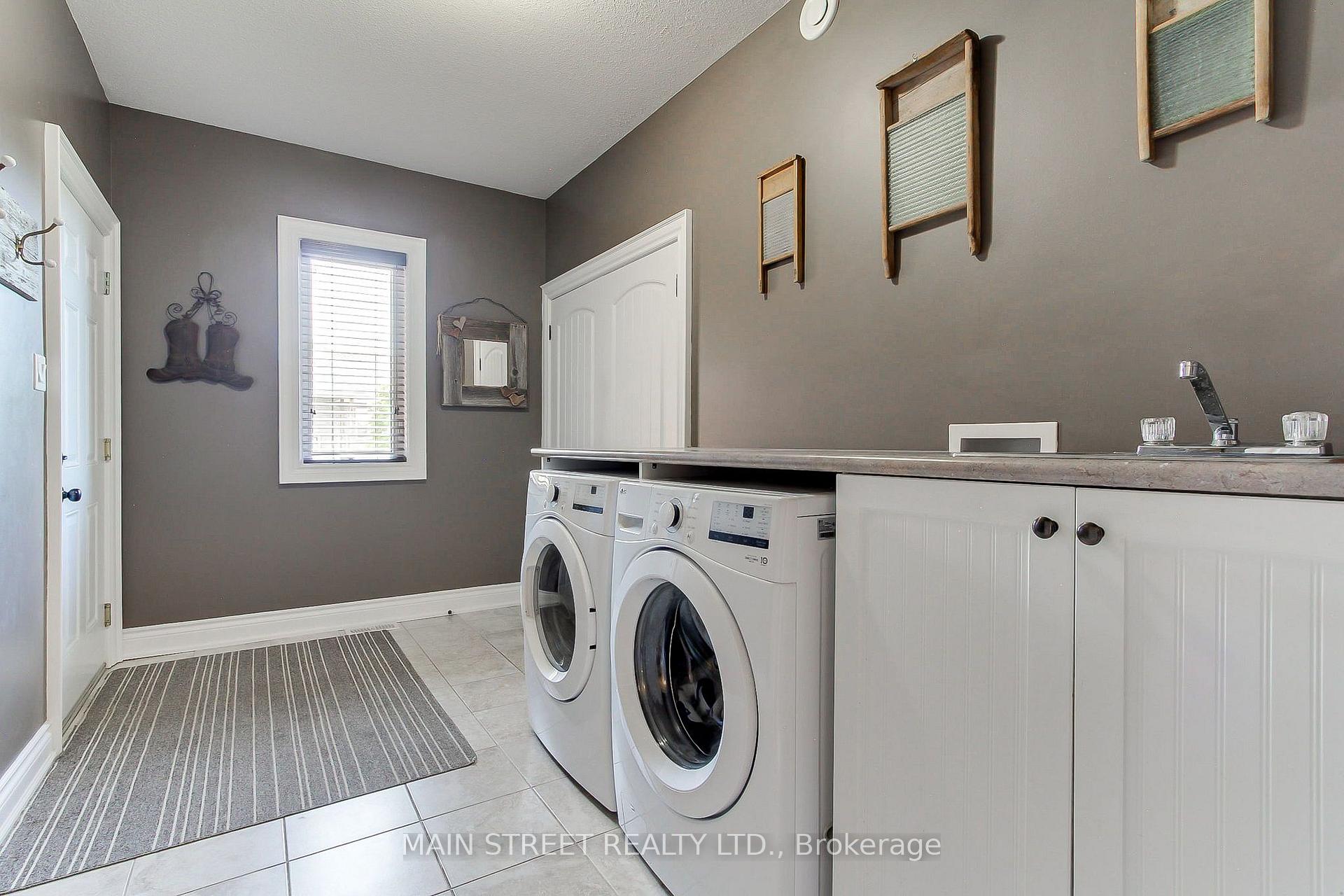 Photo 28 of 13 Brolley Crescent, Essa, Thornton — HOMEH