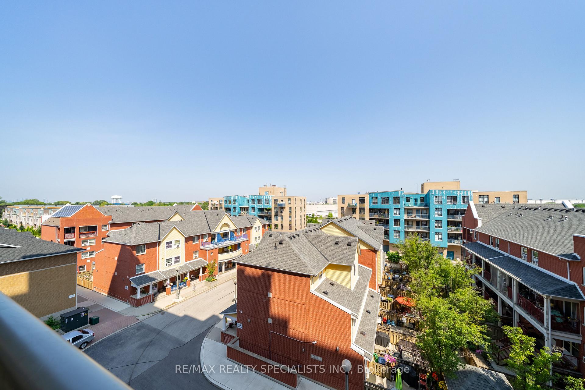 Photo 17 of Unit 514, 4 Elsinore Path, Etobicoke, New Toronto — HOMEH