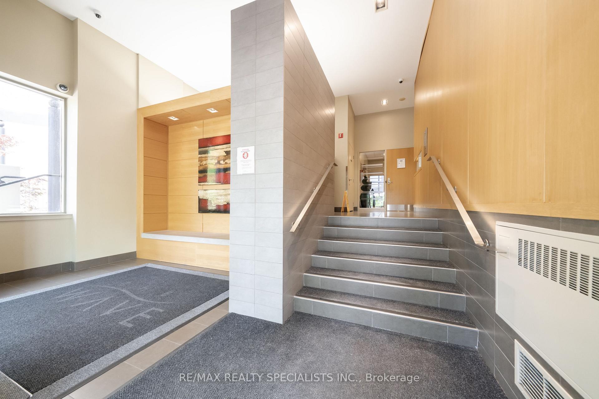 Photo 18 of Unit 514, 4 Elsinore Path, Etobicoke, New Toronto — HOMEH