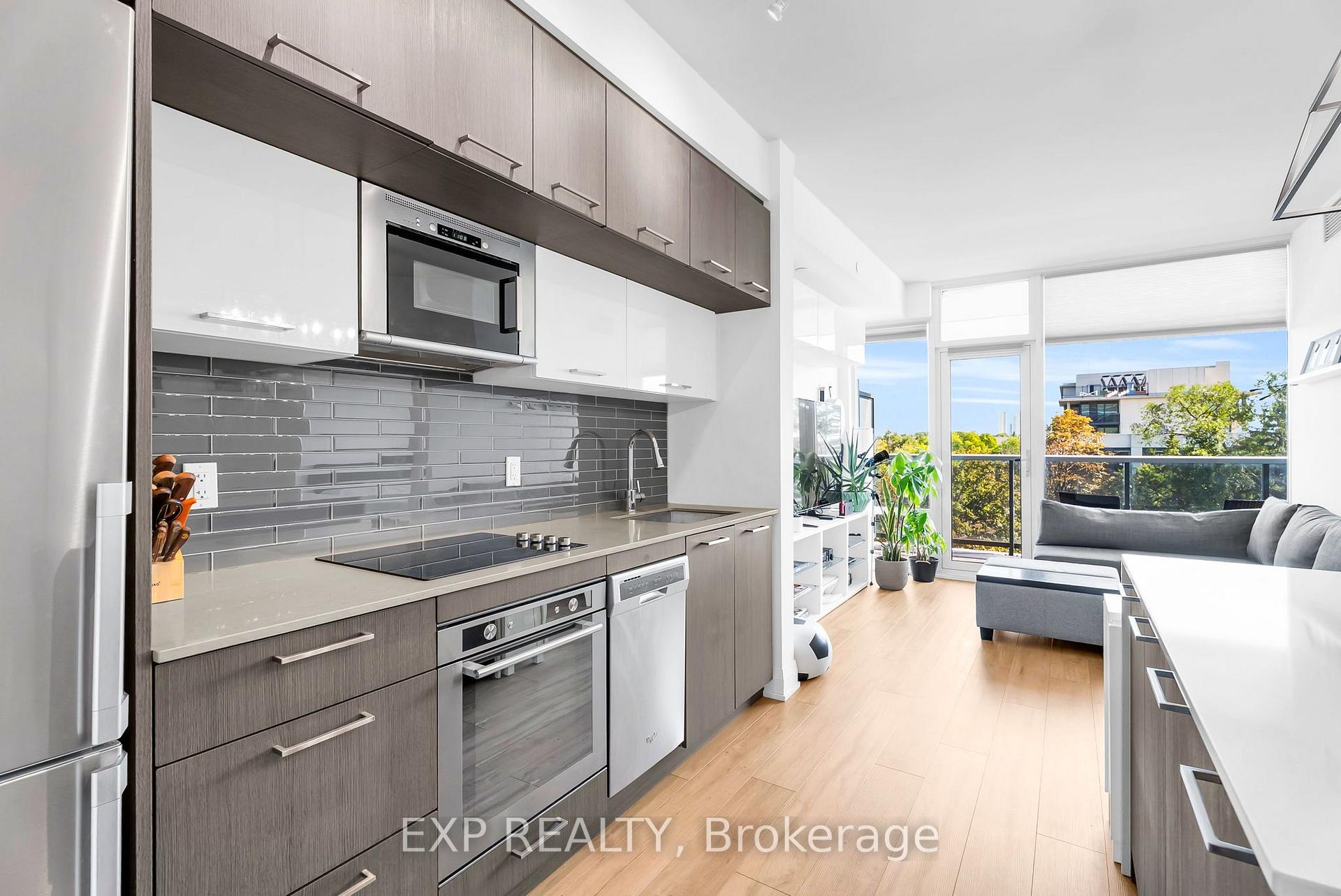 Photo 12 of Unit 421, 4800 Highway 7, Vaughan, East Woodbridge — HOMEH