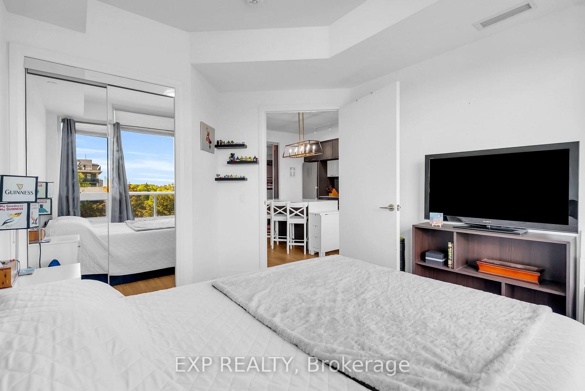 Photo 24 of Unit 421, 4800 Highway 7, Vaughan, East Woodbridge — HOMEH