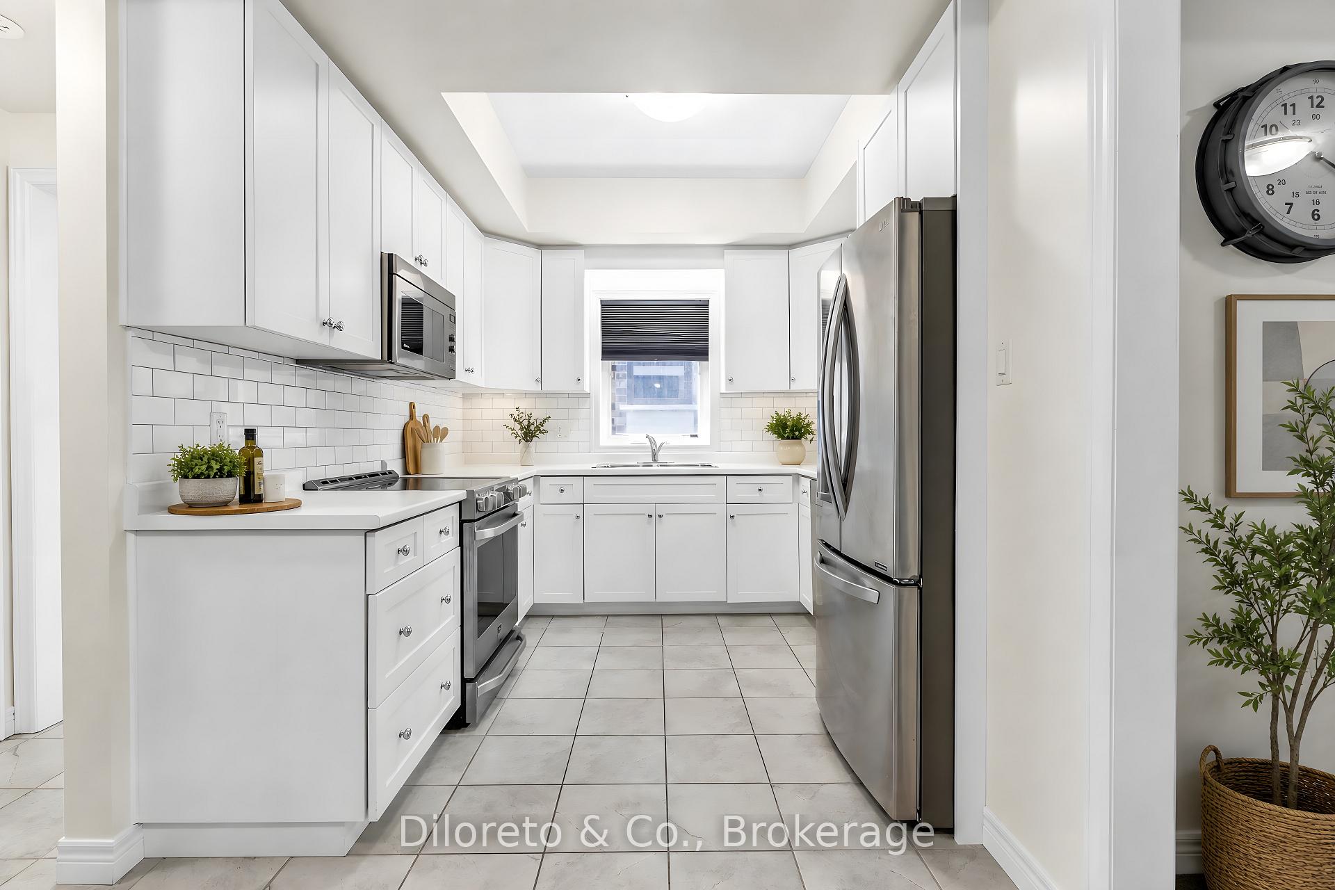 Photo 1 of Unit 31, 39 Kay Crescent, Guelph, Pineridge/Westminster Woods — HOMEH