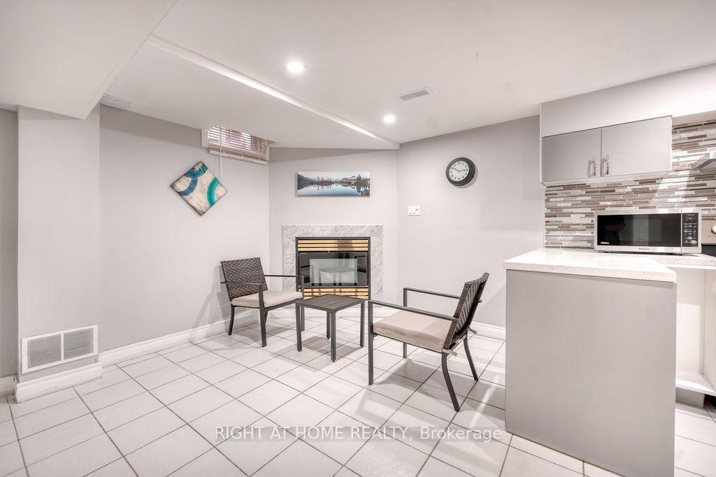Photo 28 of 4769 Rosebush Road, Mississauga, East Credit — HOMEH