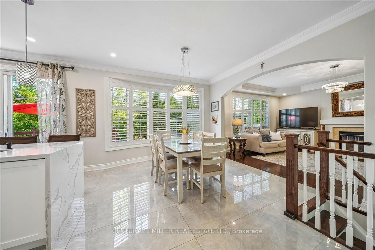 Photo 9 of 2371 Calloway Drive, Oakville, Westmount — HOMEH