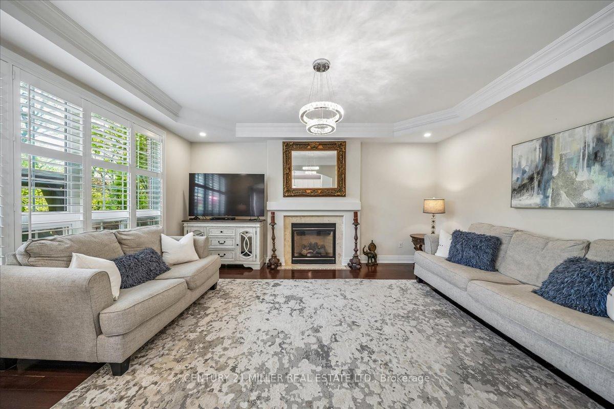 Photo 10 of 2371 Calloway Drive, Oakville, Westmount — HOMEH
