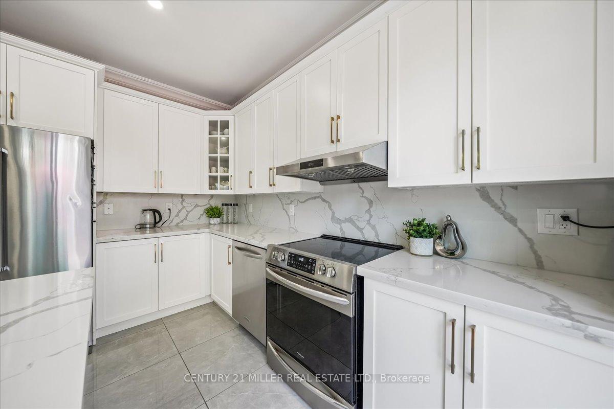 Photo 14 of 2371 Calloway Drive, Oakville, Westmount — HOMEH