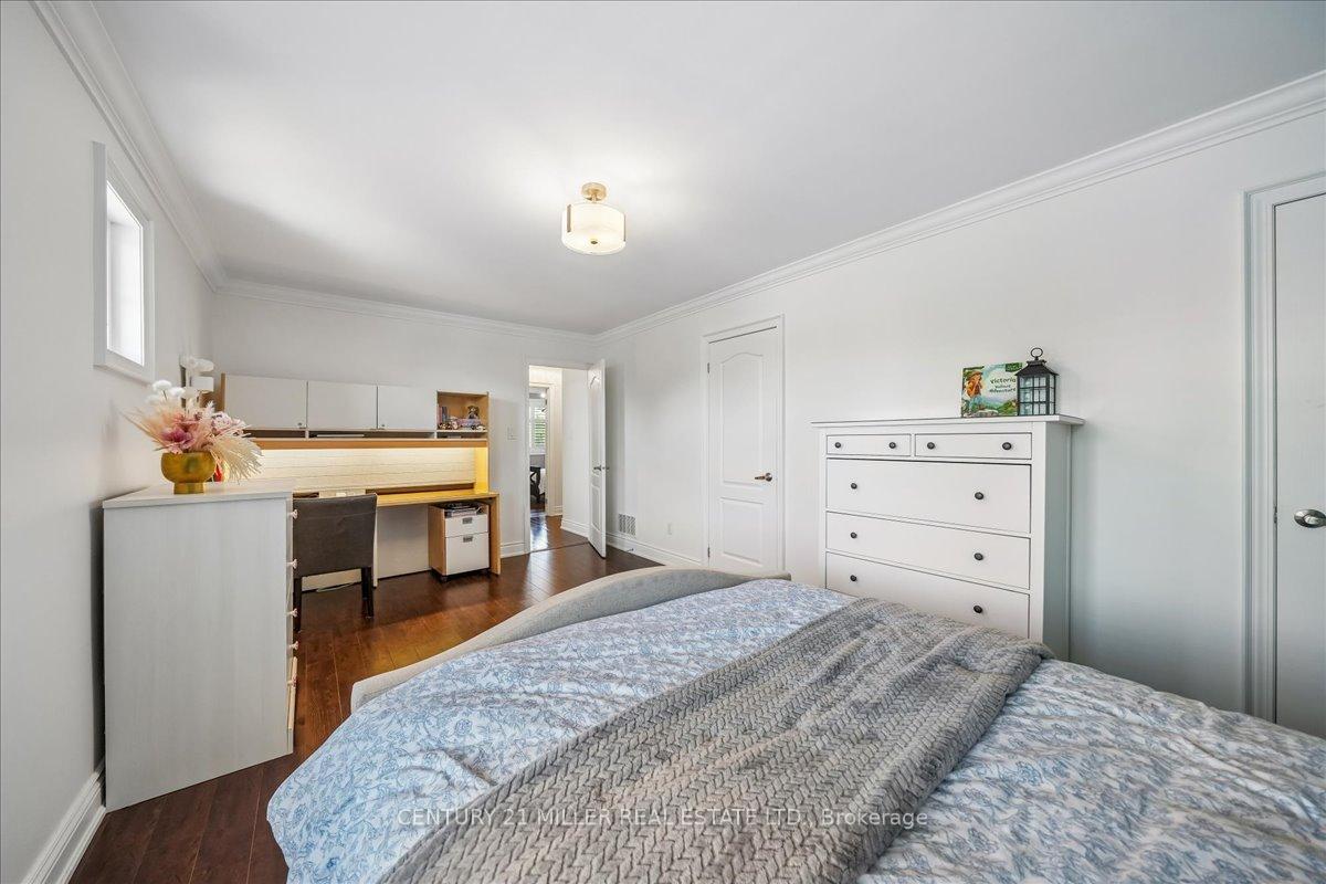 Photo 30 of 2371 Calloway Drive, Oakville, Westmount — HOMEH
