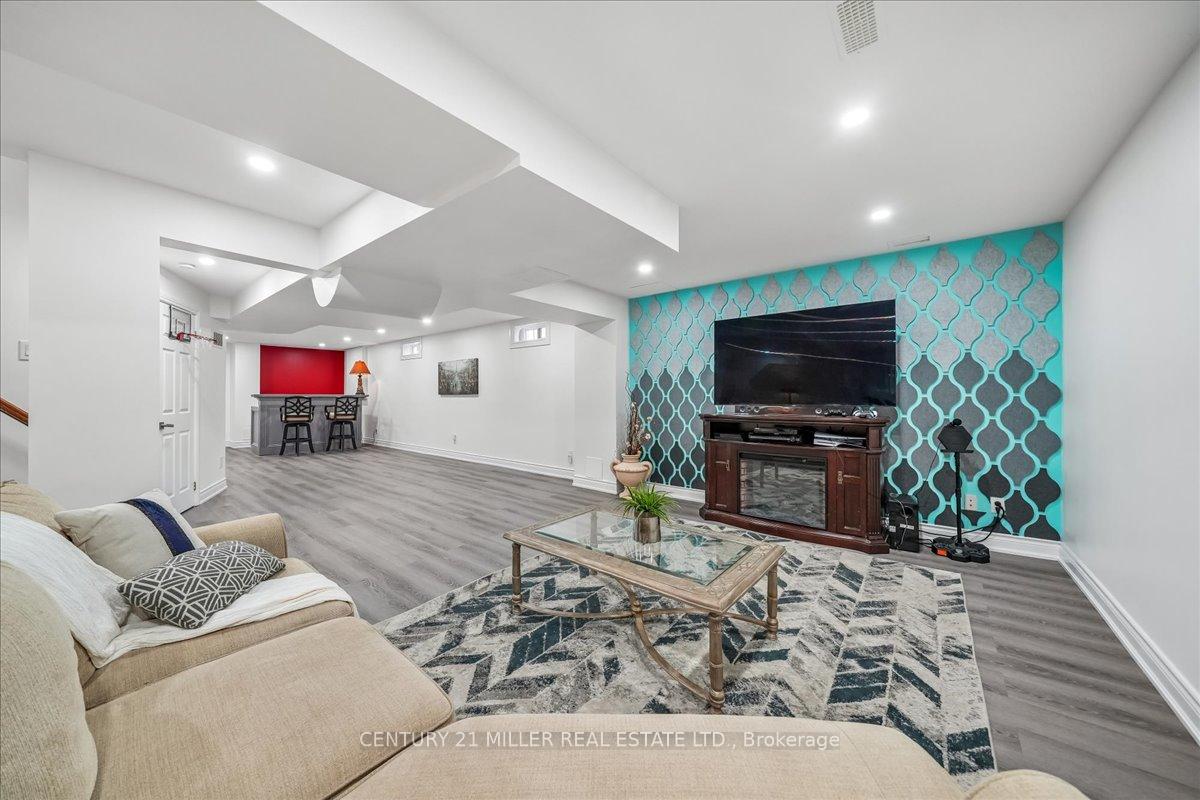Photo 38 of 2371 Calloway Drive, Oakville, Westmount — HOMEH