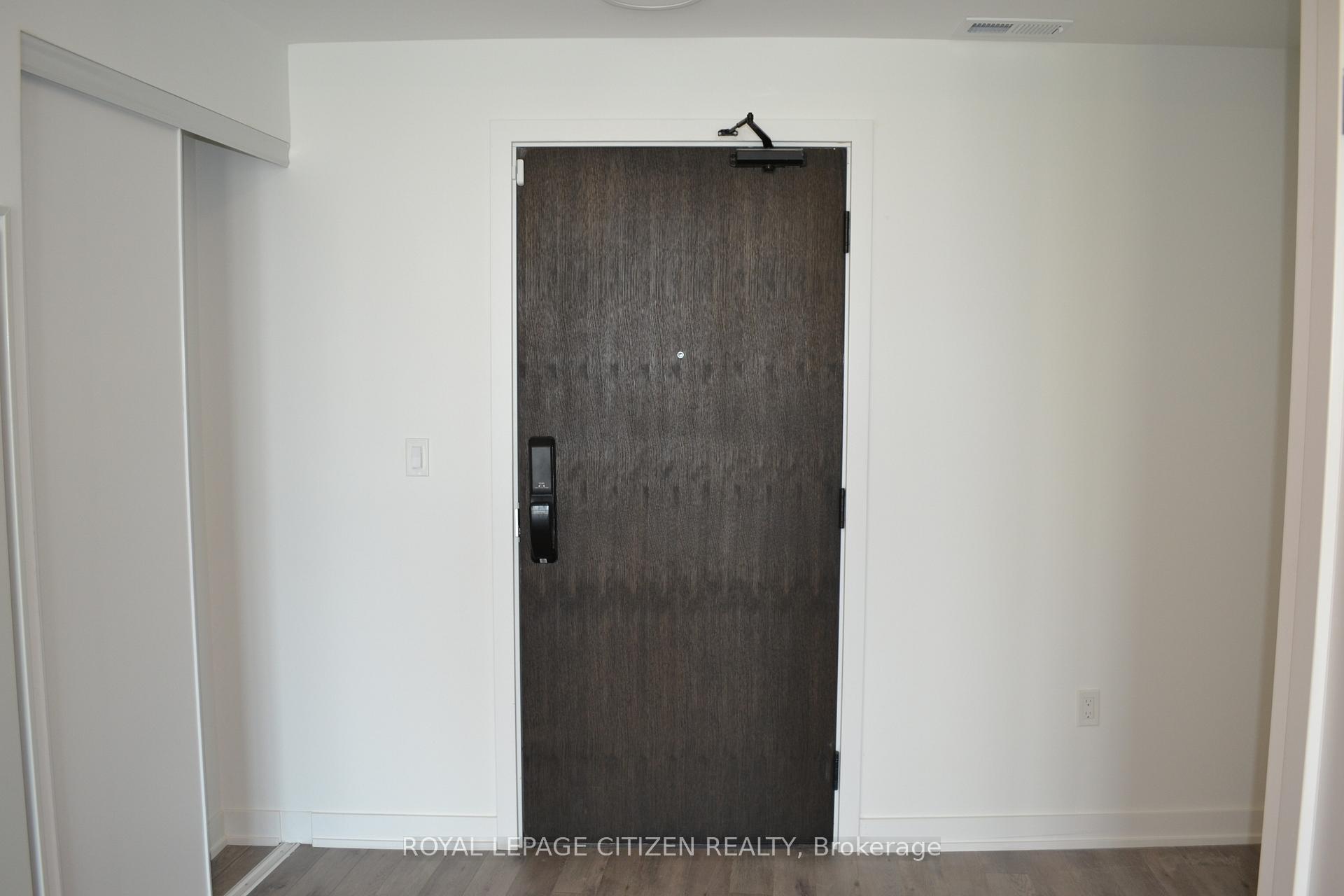 Photo 13 of Unit 347, 1005 Dundas Street E, Oakville, Joshua Meadows — HOMEH