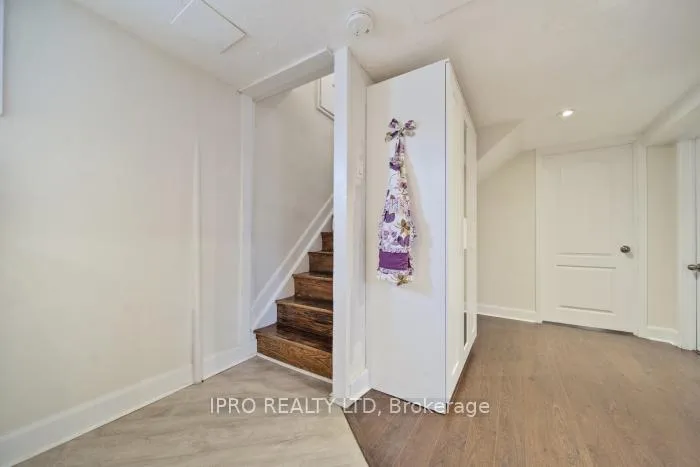 Photo 25 of 146 Glencarry Avenue, Hamilton, Glenview — HOMEH