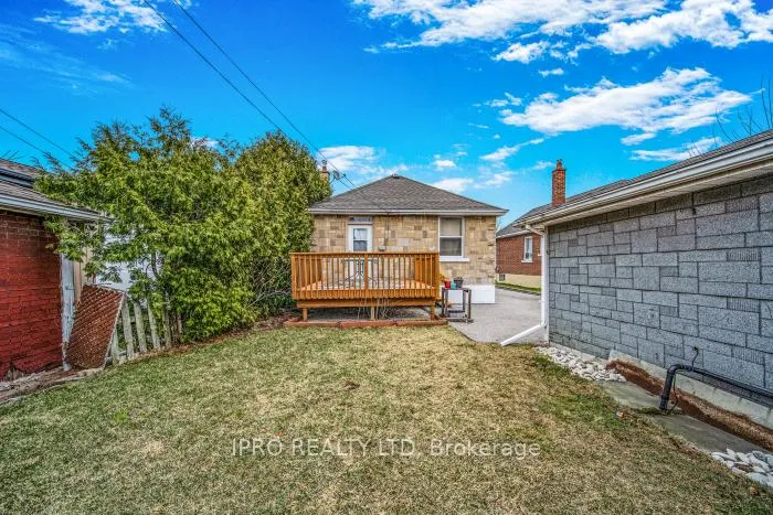 Photo 39 of 146 Glencarry Avenue, Hamilton, Glenview — HOMEH