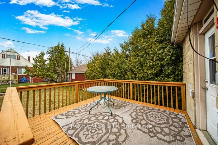 Photo 40 of 146 Glencarry Avenue, Hamilton, Glenview — HOMEH