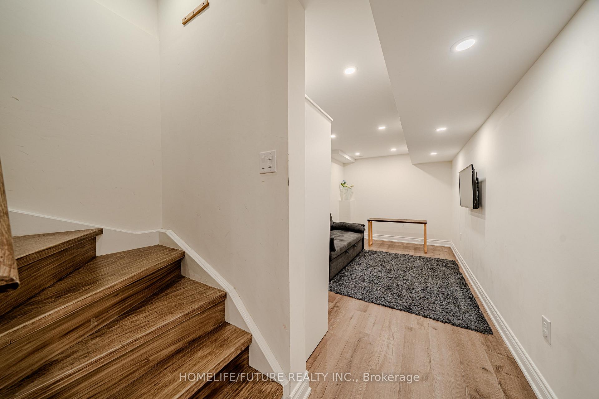Photo 18 of 1515 Dusty Drive, Pickering, Duffin Heights — HOMEH