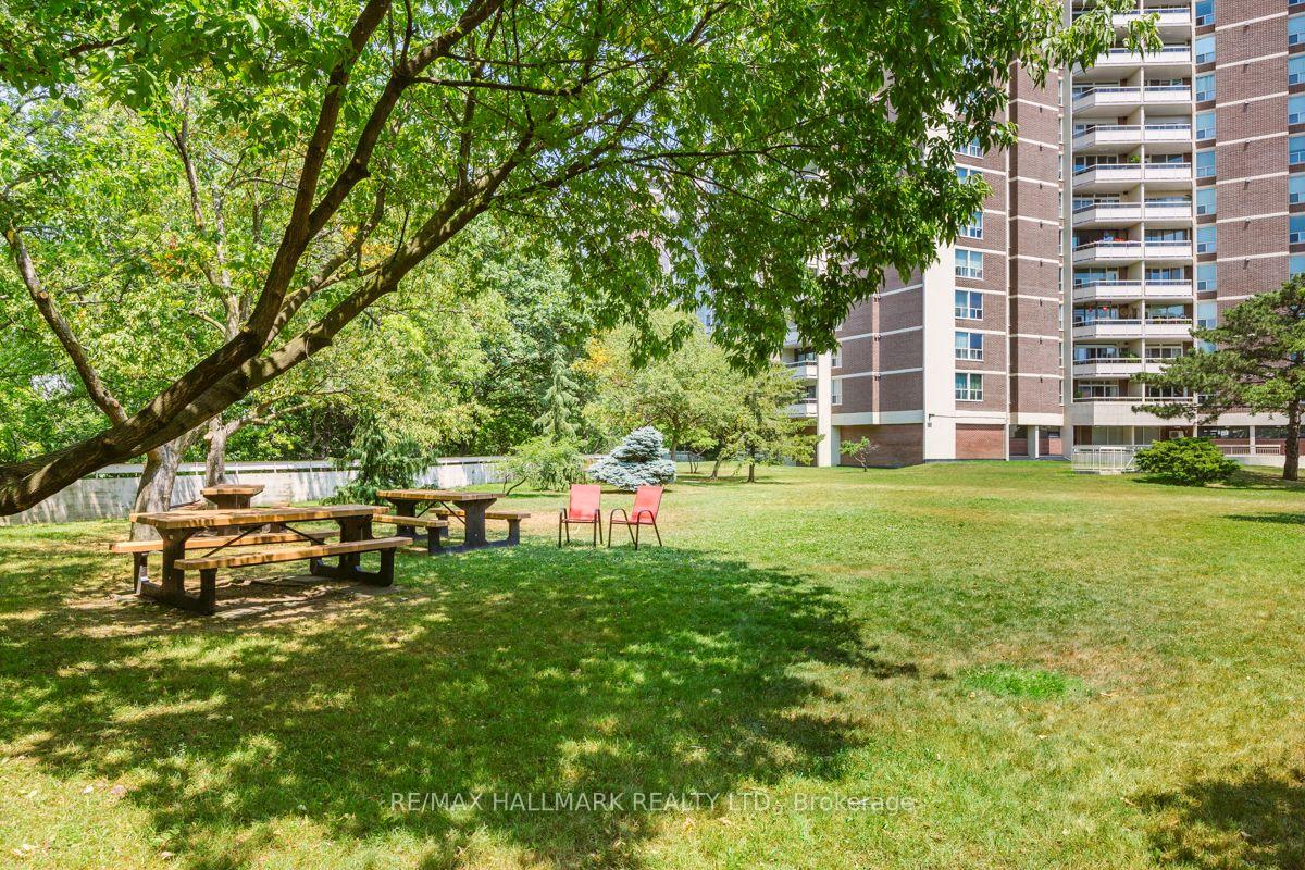Photo 19 of Unit 1201, 980 Broadview Avenue, Toronto, Broadview North — HOMEH
