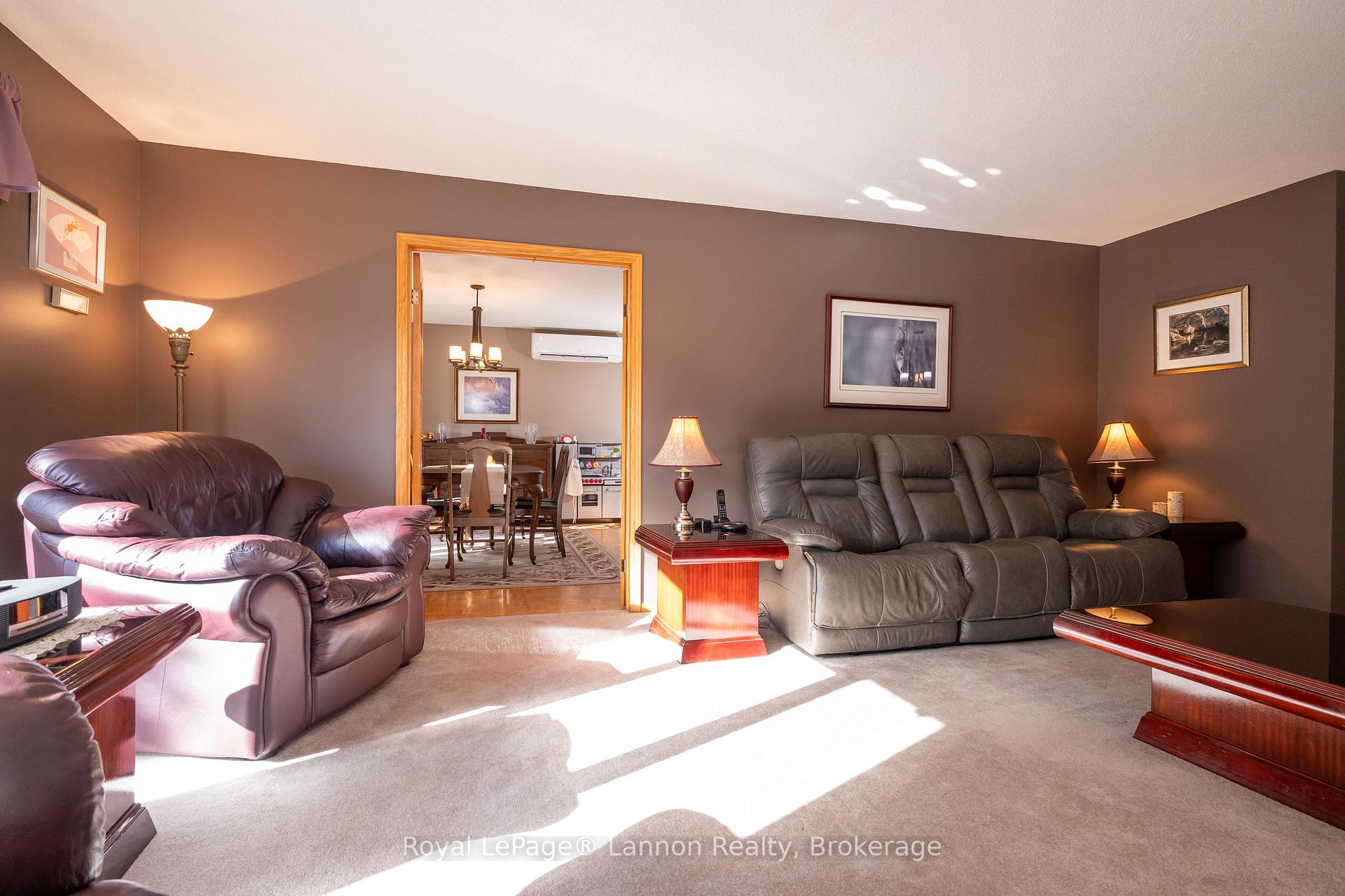 Photo 13 of 110 Chercover Drive, Thunder Bay, John Street South — HOMEH
