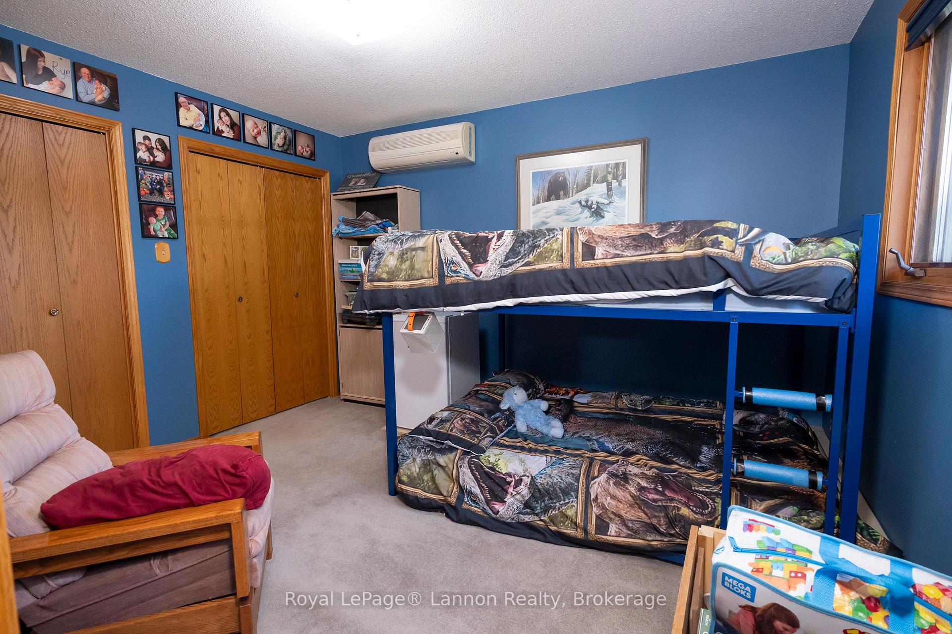 Photo 18 of 110 Chercover Drive, Thunder Bay, John Street South — HOMEH