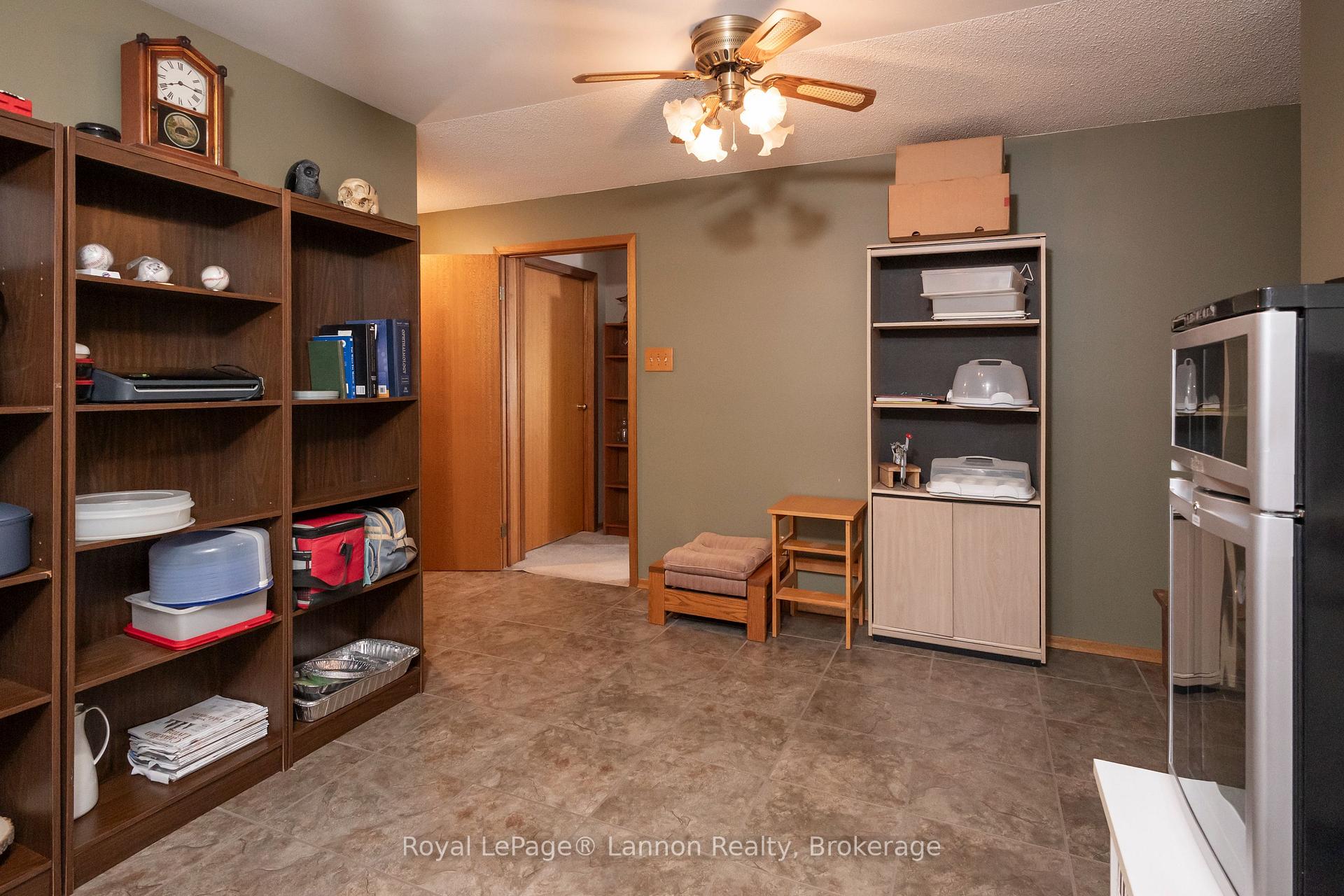 Photo 38 of 110 Chercover Drive, Thunder Bay, John Street South — HOMEH