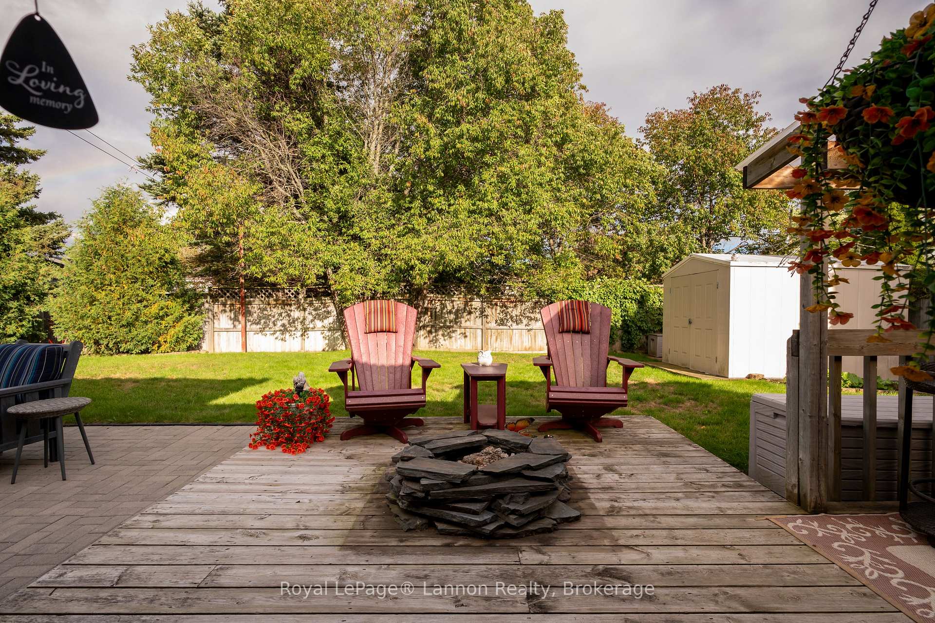 Photo 48 of 110 Chercover Drive, Thunder Bay, John Street South — HOMEH