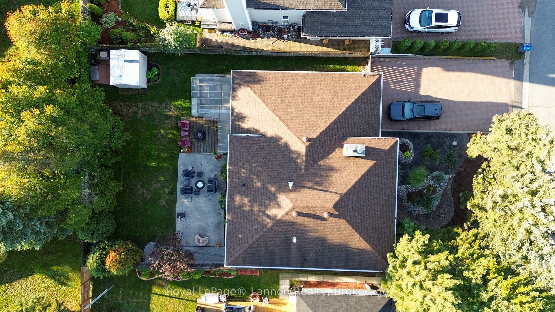 Photo 51 of 110 Chercover Drive, Thunder Bay, John Street South — HOMEH