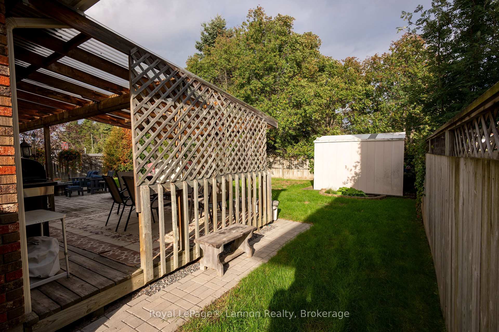 Photo 53 of 110 Chercover Drive, Thunder Bay, John Street South — HOMEH