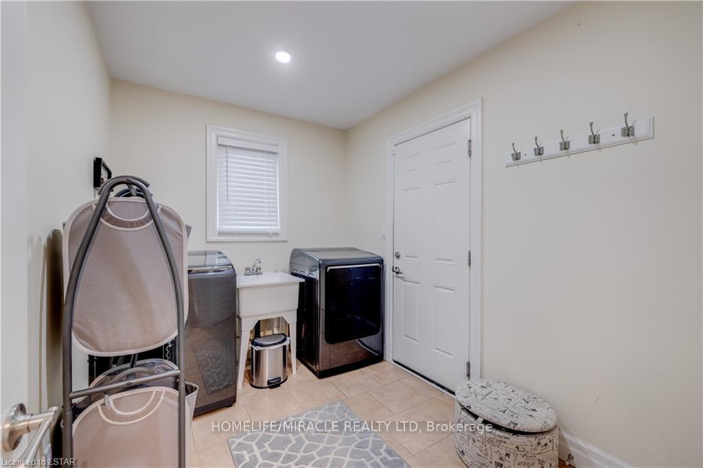 Photo 30 of Unit Lower, 1285 Whetherfield Street, London, North M — HOMEH