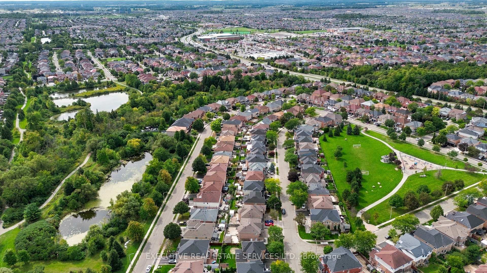 Photo 50 of 184 Queen Mary Drive, Brampton, Fletcher's Meadow — HOMEH
