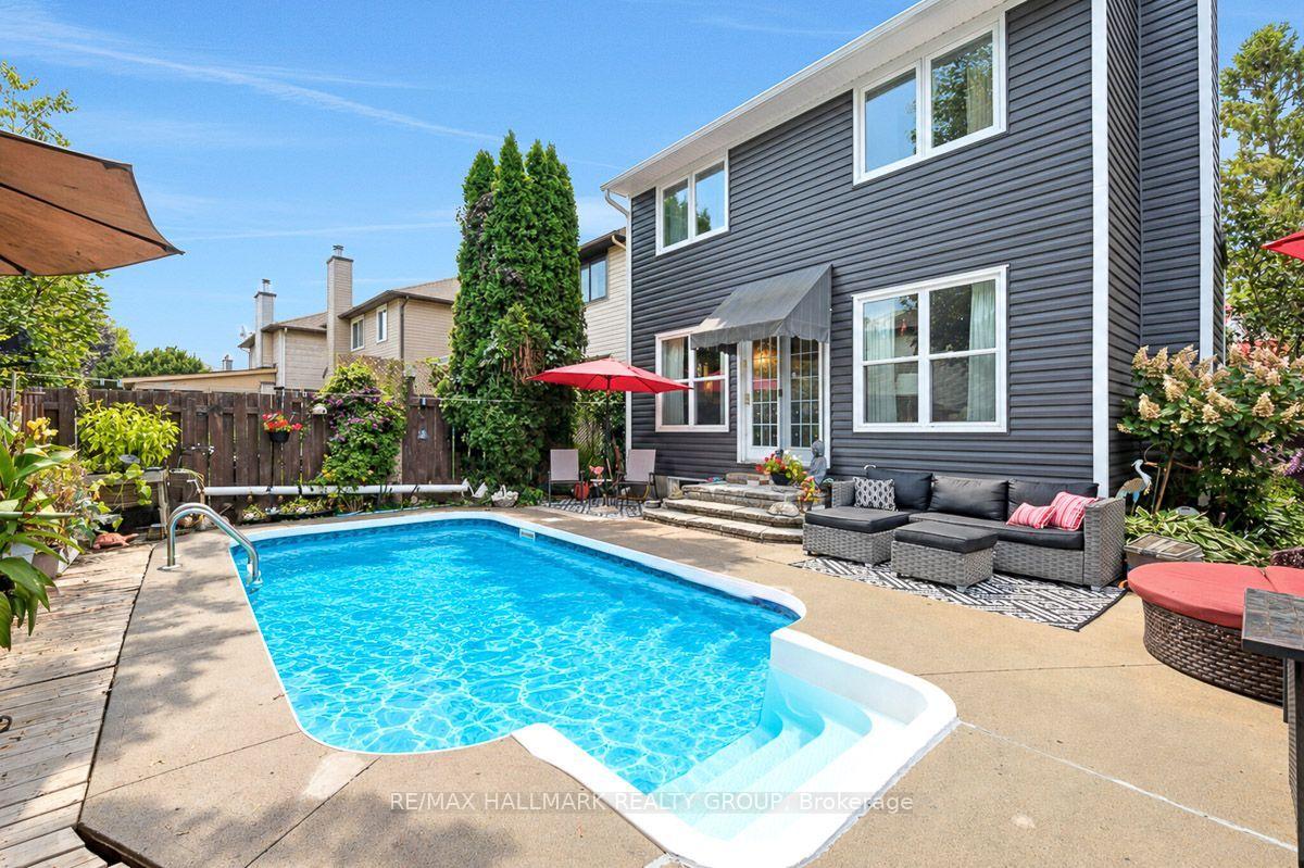 Photo 35 of 295 Kennedy Lane E, Ottawa, Bilberry Creek/Queenswood Heights — HOMEH