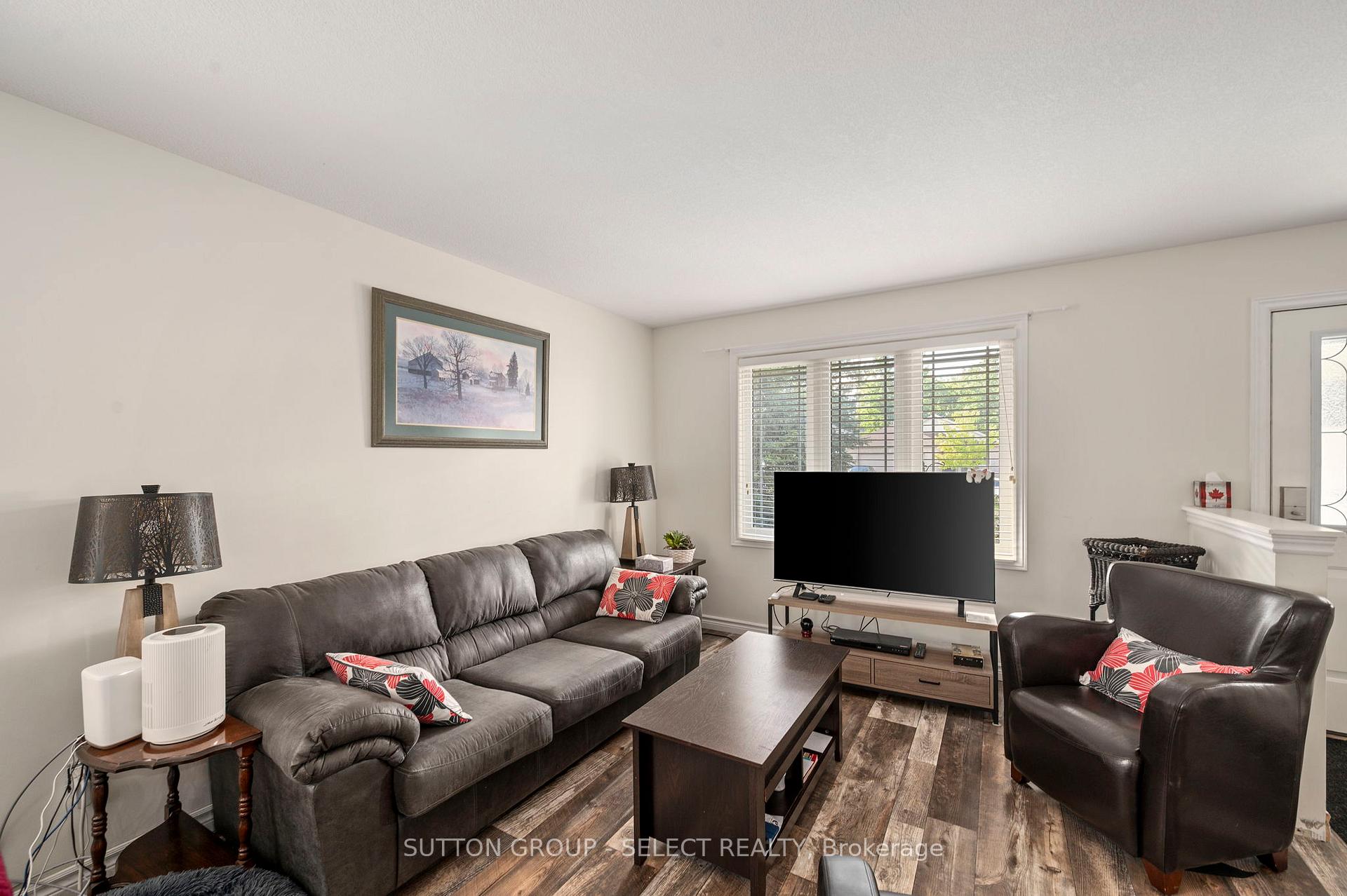 Photo 7 of 51 Greenway Boulevard, St. Thomas — HOMEH