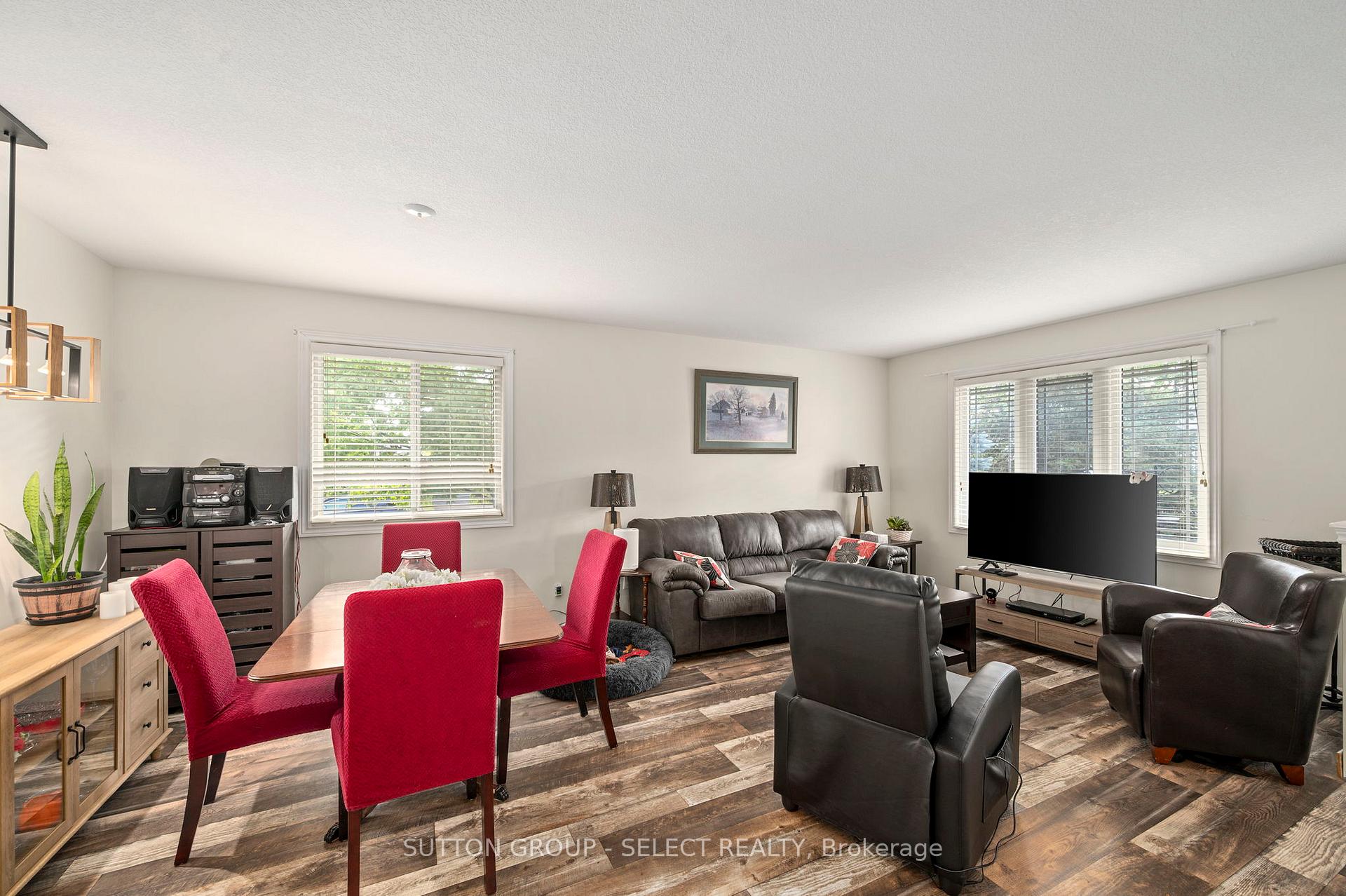 Photo 8 of 51 Greenway Boulevard, St. Thomas — HOMEH