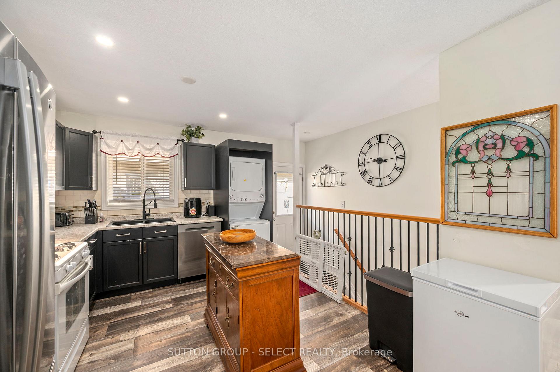 Photo 10 of 51 Greenway Boulevard, St. Thomas — HOMEH