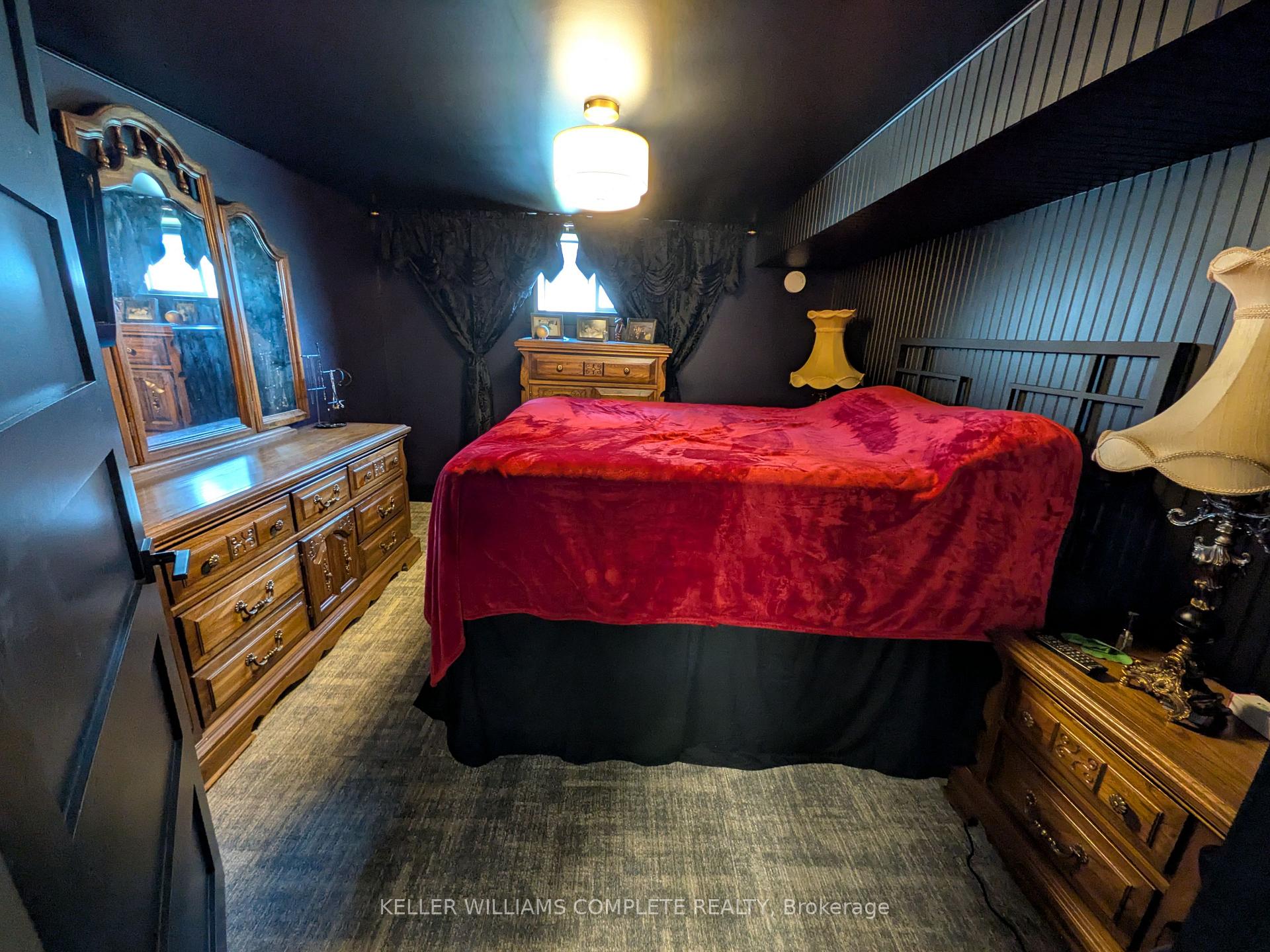 Photo 15 of 487 Scholfield Street N, Welland, Welland Downtown — HOMEH