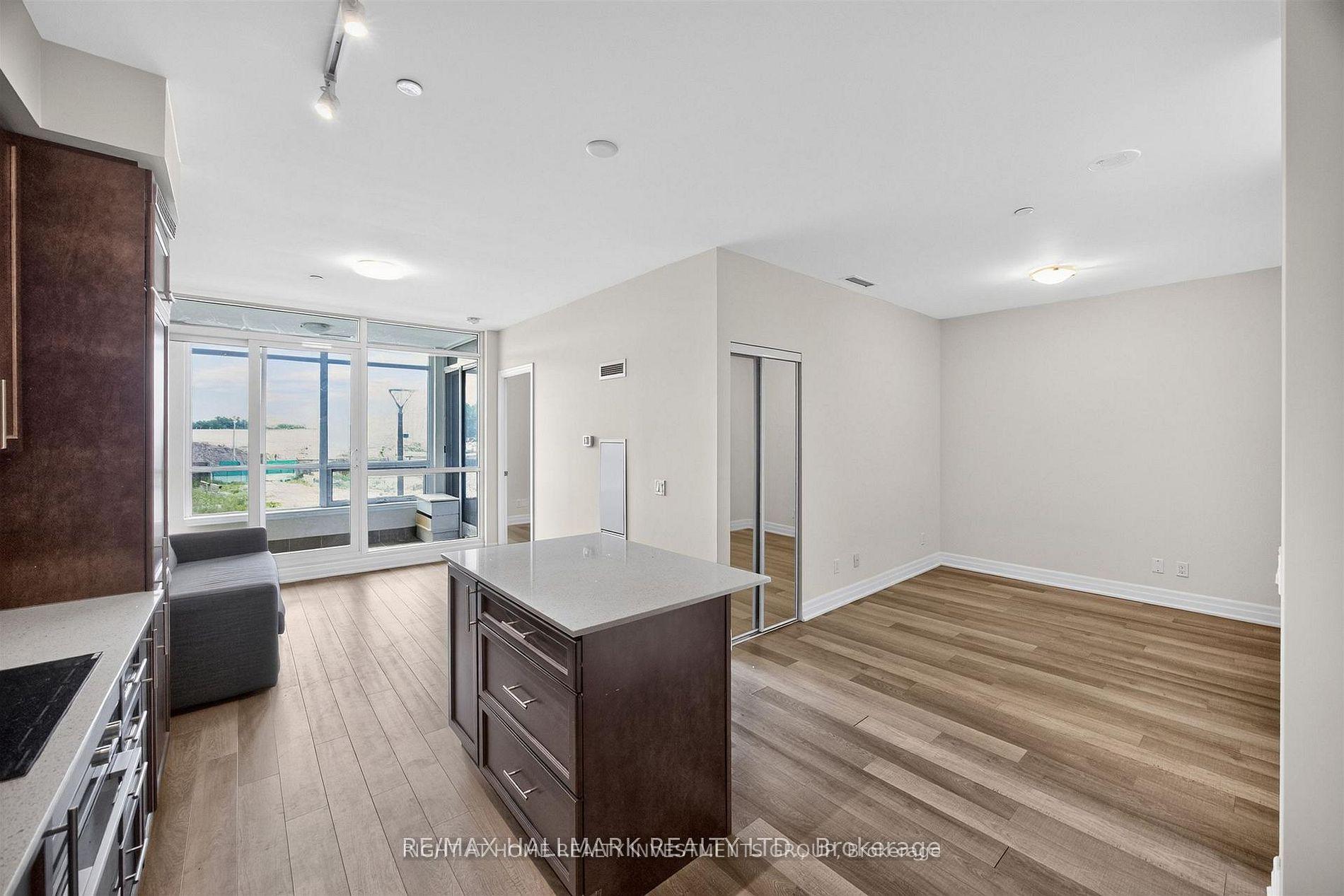 Photo 9 of Unit 219, 9085 Jane Street, Vaughan, Concord — HOMEH