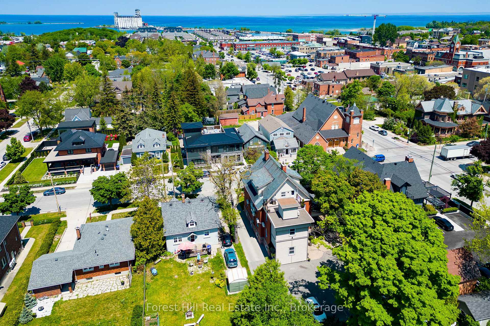 Photo 15 of Unit 1, 72 Third Street, Collingwood — HOMEH