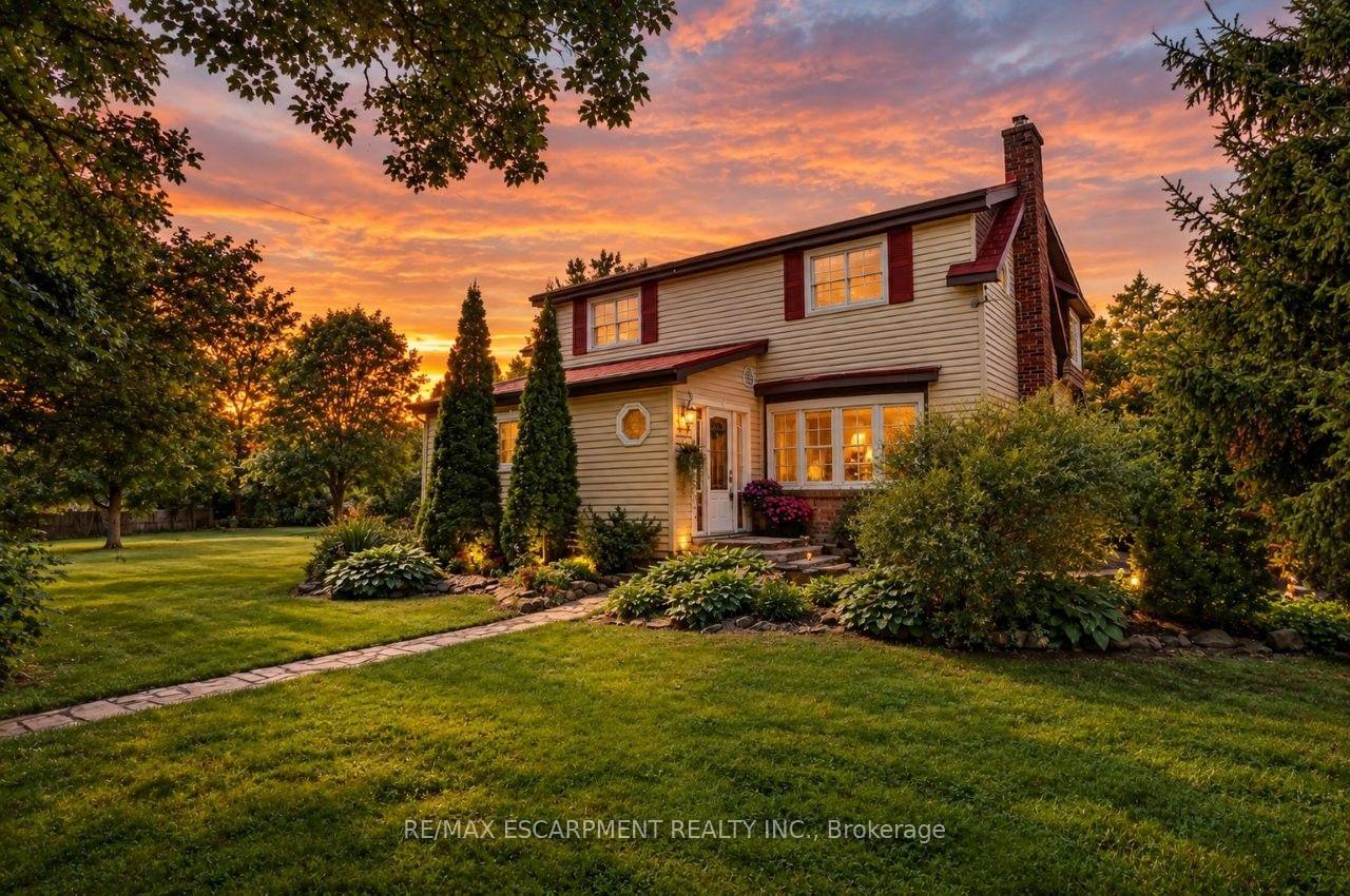 Photo 1 of 102 Ridge Road W, Grimsby, Grimsby Escarpment — HOMEH