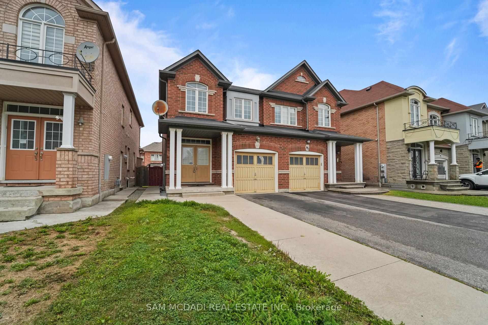 Photo 4 of 47 Interlude Drive, Brampton, Credit Valley — HOMEH