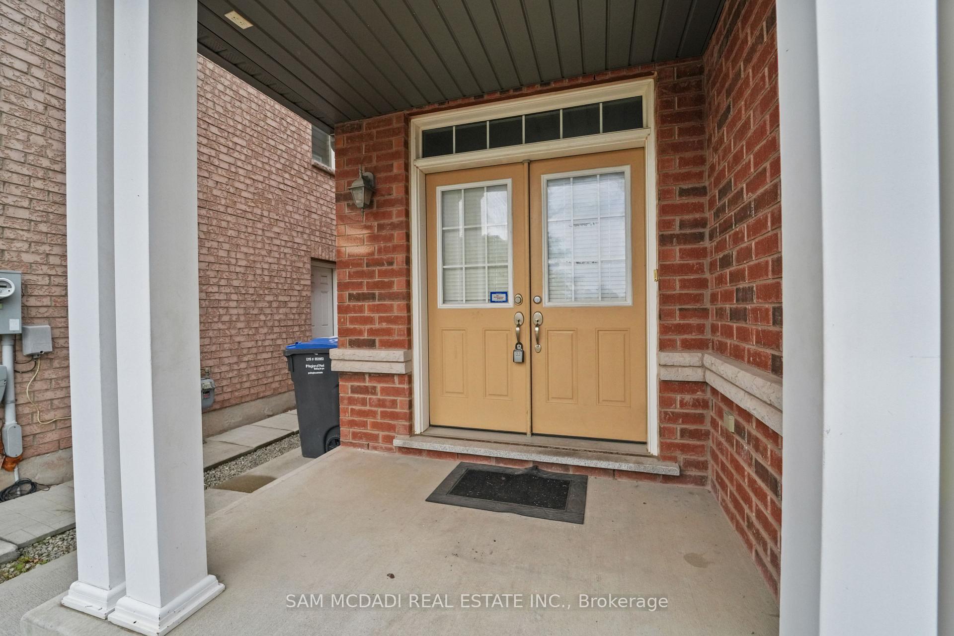 Photo 5 of 47 Interlude Drive, Brampton, Credit Valley — HOMEH