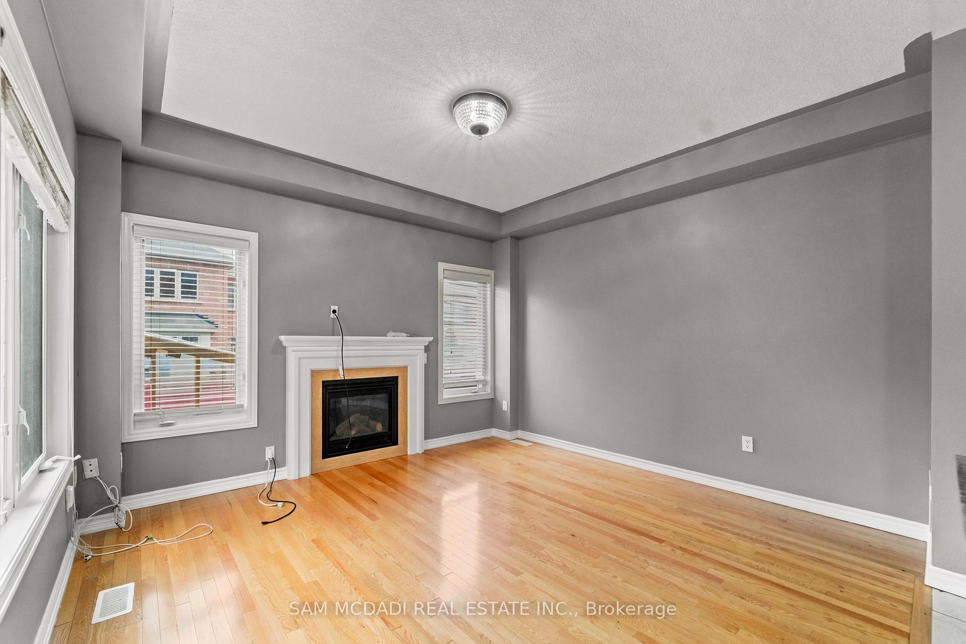 Photo 12 of 47 Interlude Drive, Brampton, Credit Valley — HOMEH