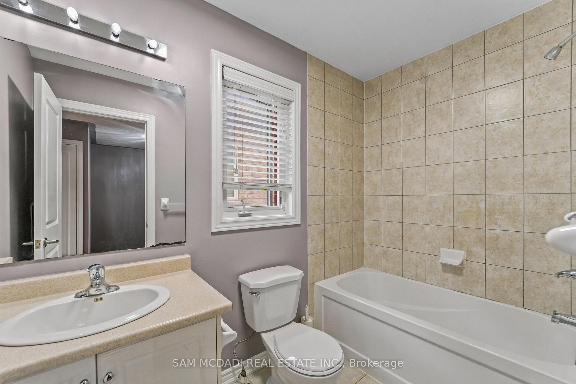 Photo 29 of 47 Interlude Drive, Brampton, Credit Valley — HOMEH