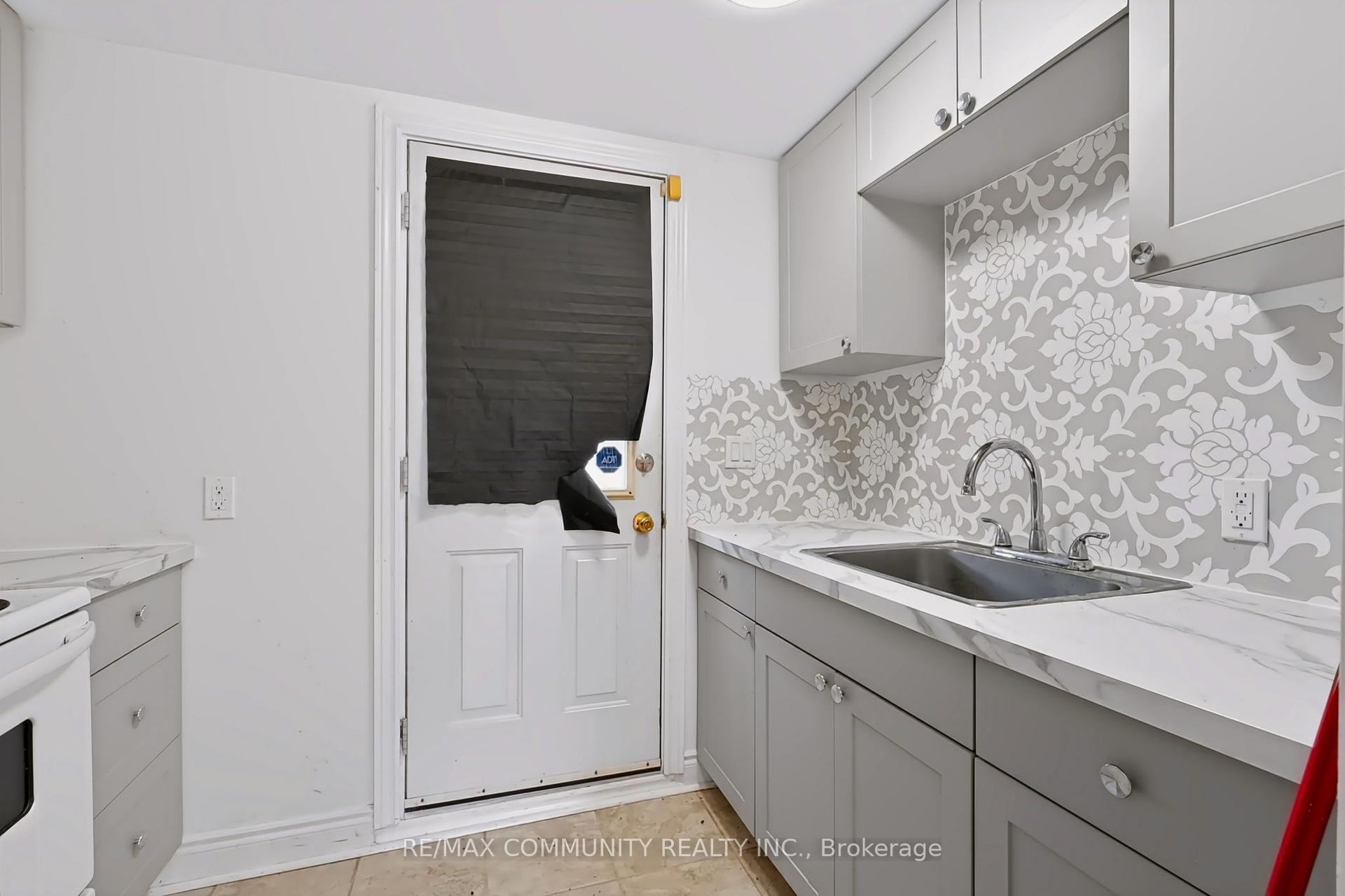 Photo 28 of Unit 7, 123 Rollins Drive, Belleville, Belleville Ward — HOMEH