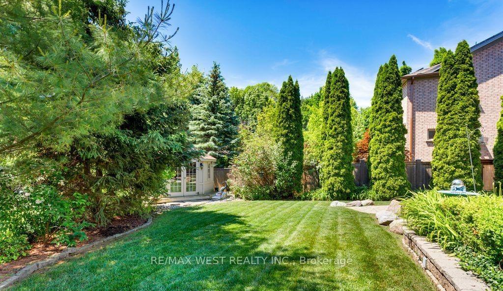 Photo 5 of 3338 Fox Run Circle, Oakville, Bronte — HOMEH