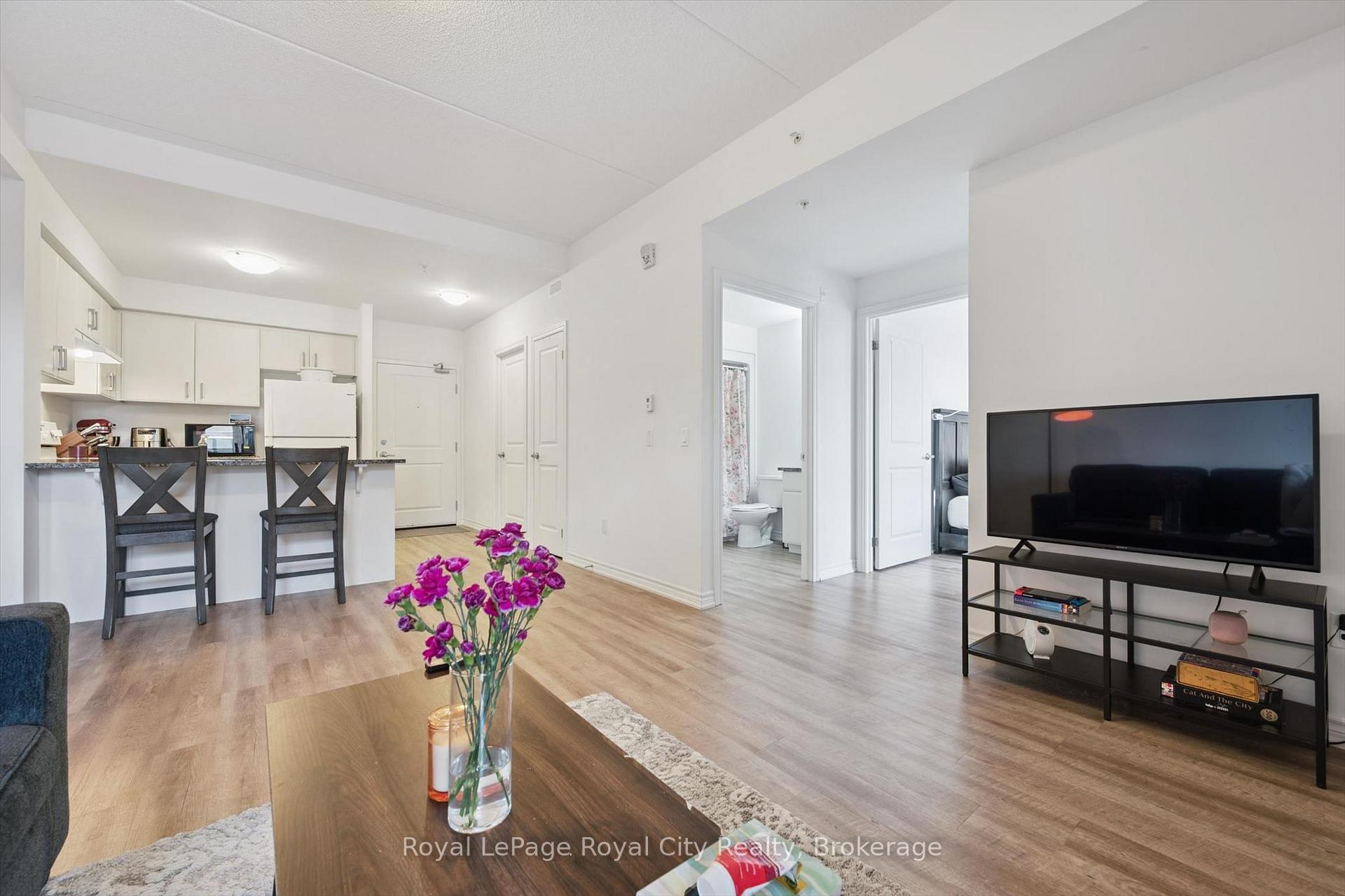 Photo 15 of Unit 229, 1284 Gordon Street, Guelph, Kortright East — HOMEH