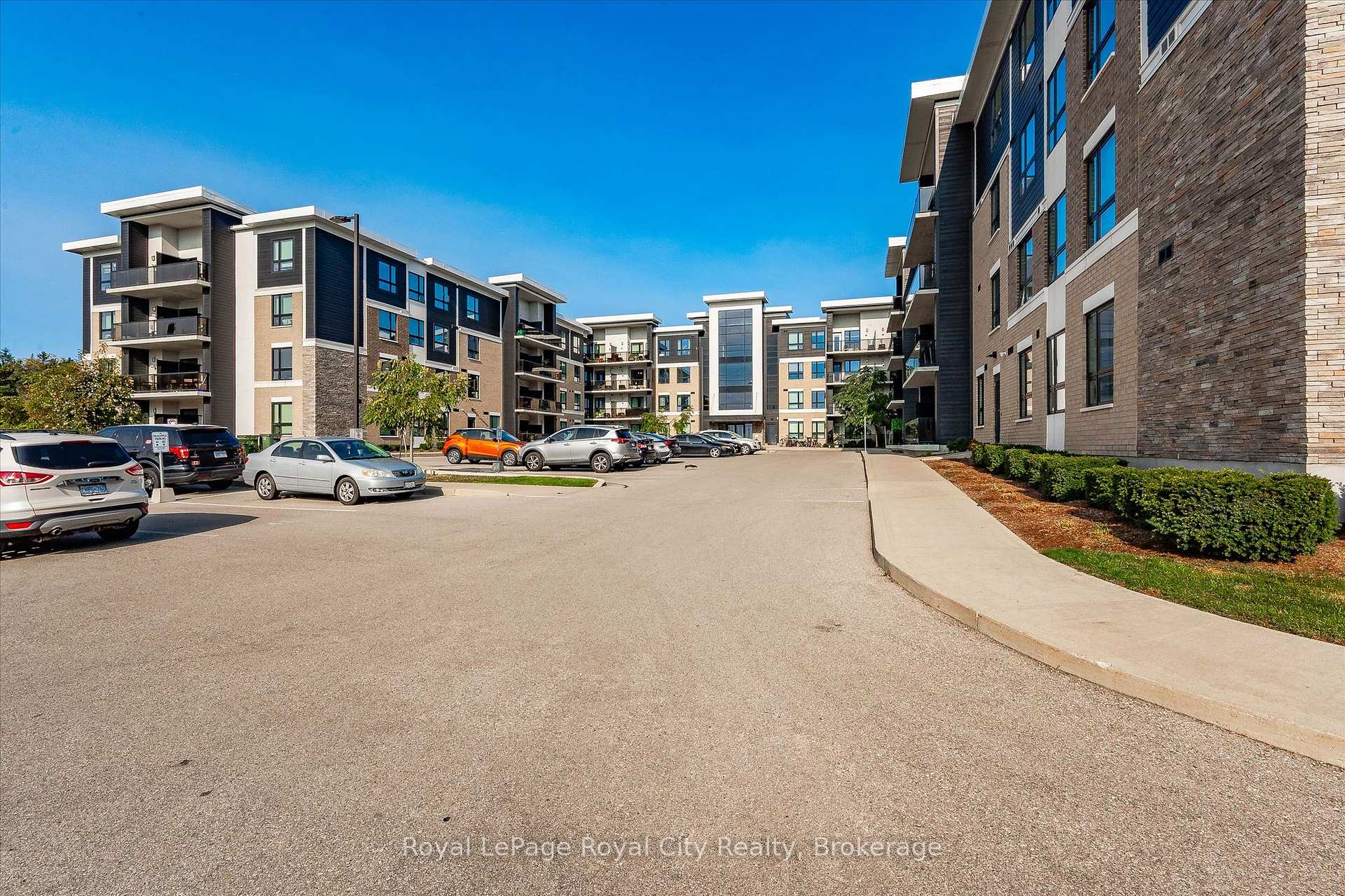 Photo 32 of Unit 229, 1284 Gordon Street, Guelph, Kortright East — HOMEH
