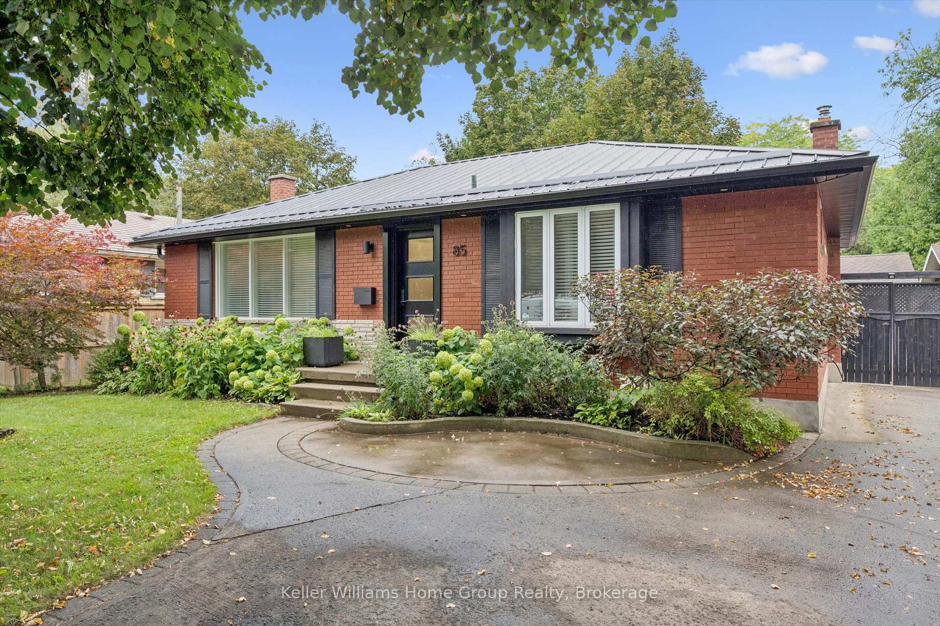 Photo 3 of 85 Bailey Avenue, Guelph, Riverside Park — HOMEH