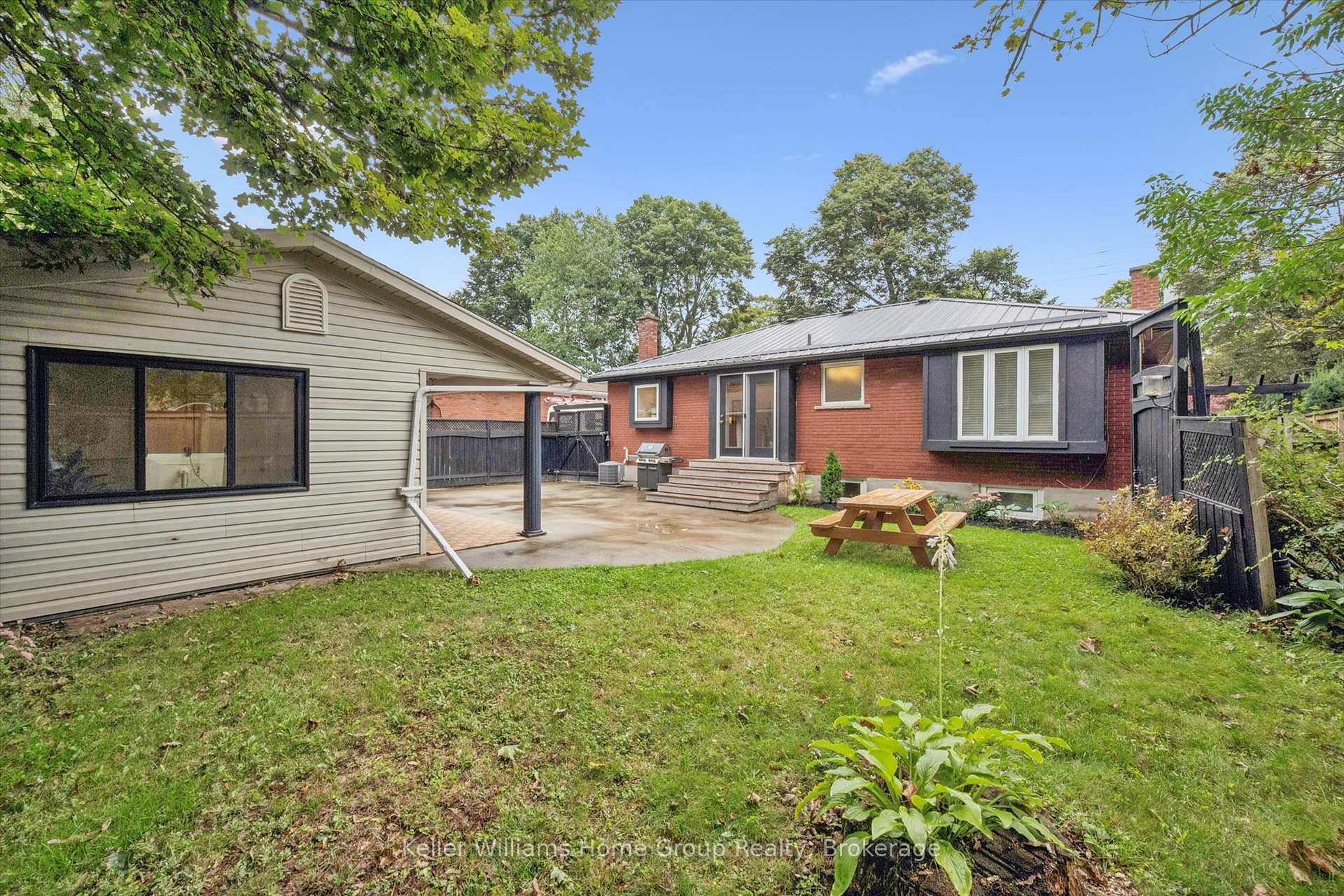 Photo 38 of 85 Bailey Avenue, Guelph, Riverside Park — HOMEH