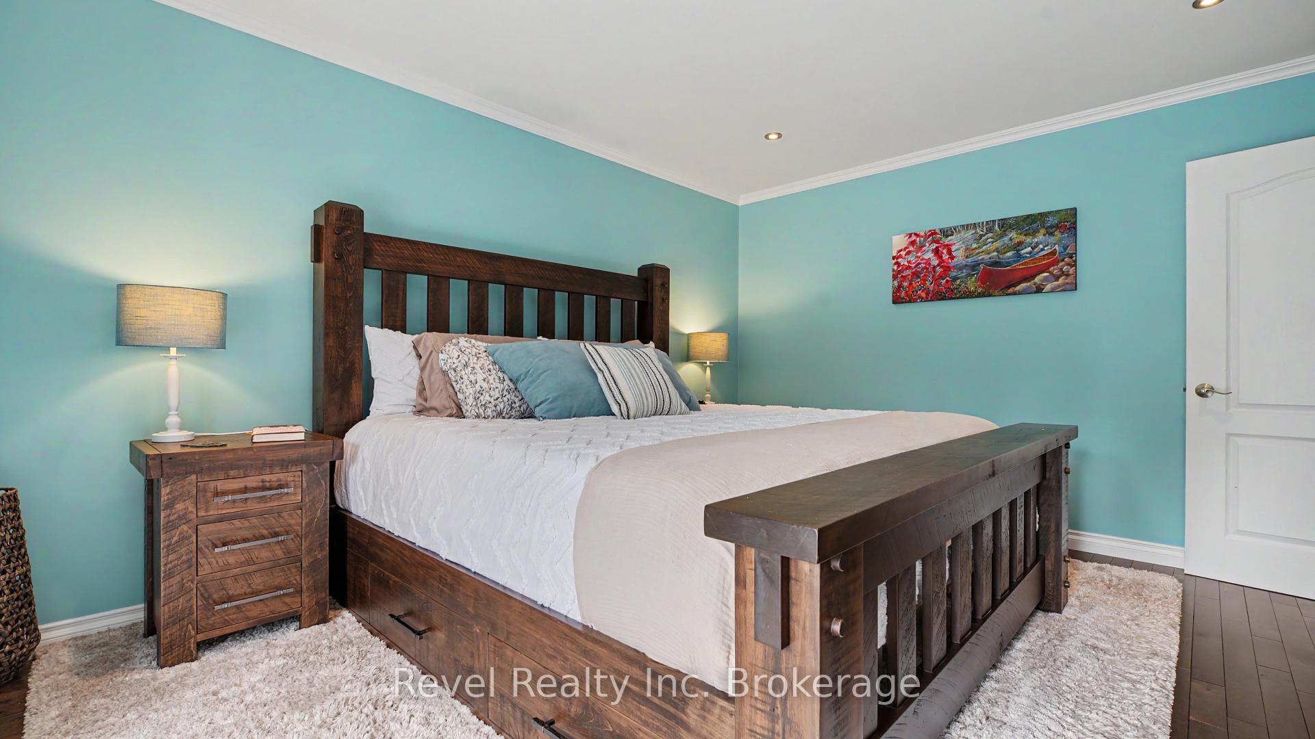 Photo 17 of 99 Laurentian Crescent, Mattawan — HOMEH
