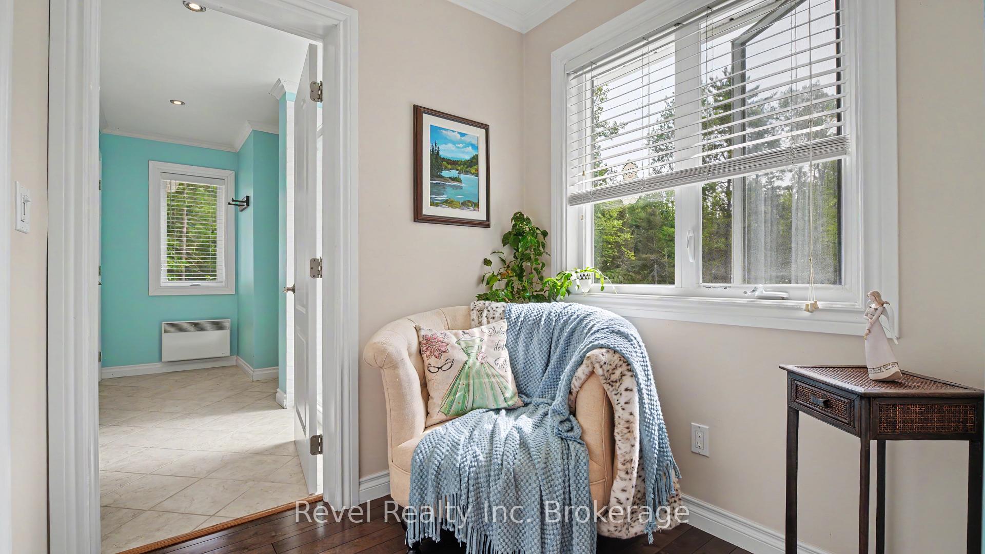 Photo 20 of 99 Laurentian Crescent, Mattawan — HOMEH