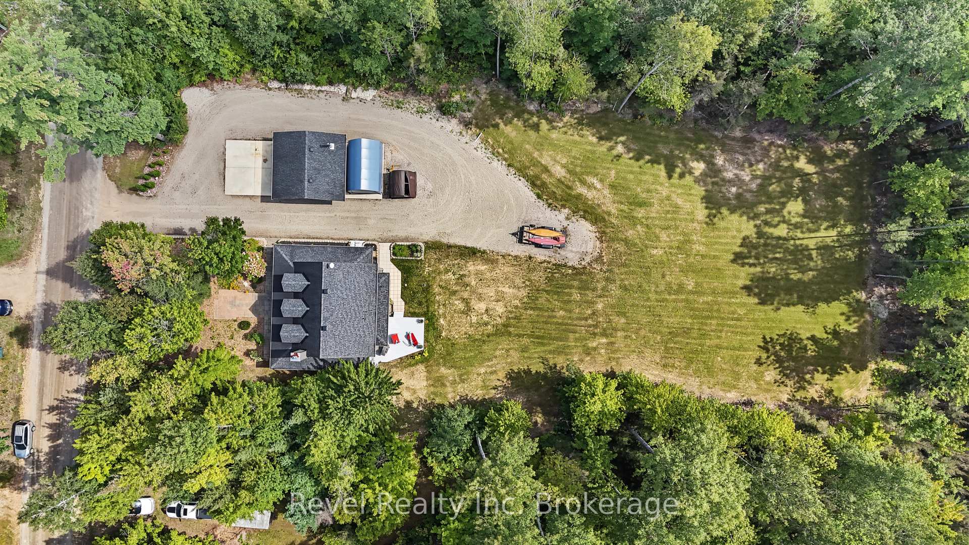 Photo 35 of 99 Laurentian Crescent, Mattawan — HOMEH
