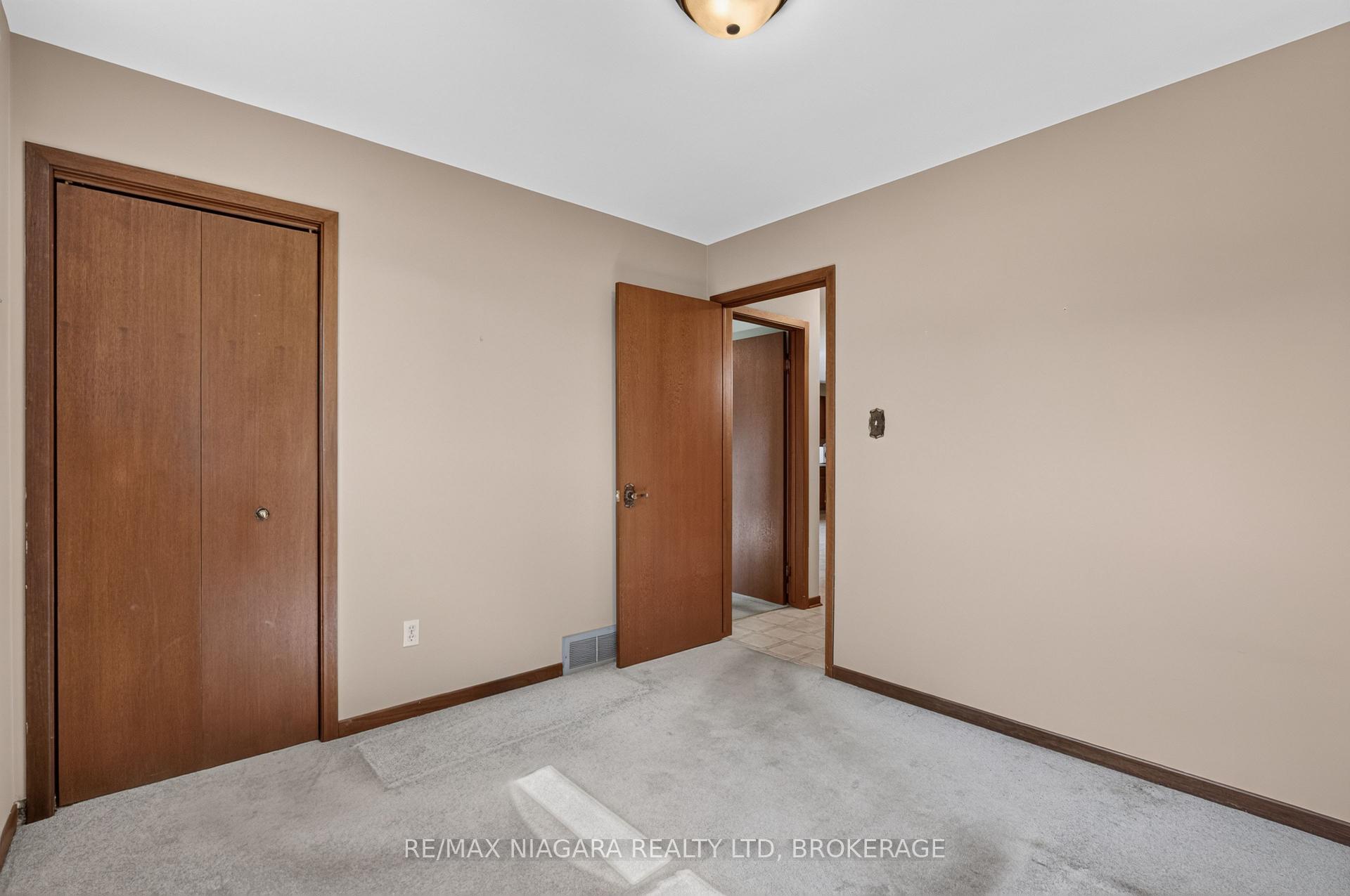 Photo 23 of 5777 Sunnylea Crescent, Niagara Falls, Arad/Fallsview — HOMEH