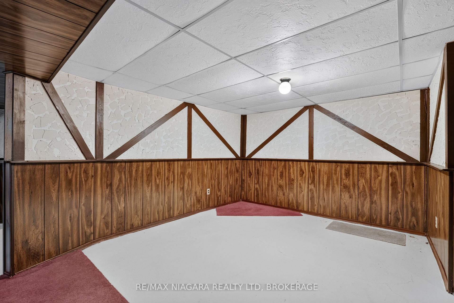 Photo 32 of 5777 Sunnylea Crescent, Niagara Falls, Arad/Fallsview — HOMEH
