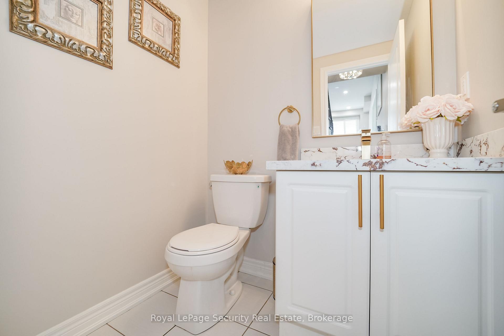 Photo 13 of 77 Pierce Place, New Tecumseth, Tottenham — HOMEH